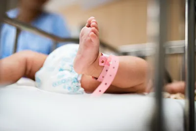 reasons for newborn baby sleep  नवजात बच्चे इतनी देर तक क्यों सोते हैं 