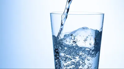 daily water intake requirement  प्रतिदिन कितना पानी पीना चाहिए 